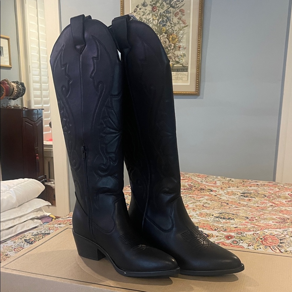 Black Western-Style Women's Boots
